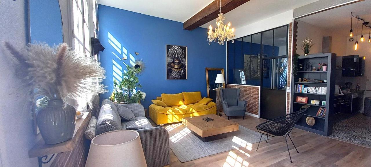 La Rochelaise : Calme & Somptueux Dans L'hyper Centre. Apartment *