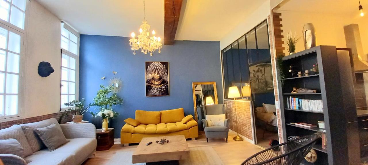 Appartement La Rochelaise : Calme & Somptueux Dans L'hyper Centre.