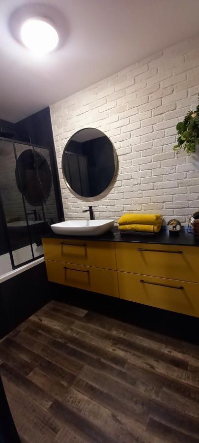 La Rochelaise : Calme & Somptueux Dans L'hyper Centre. Appartement